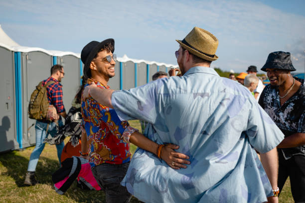 Affordable portable toilet rental in Farley, IA